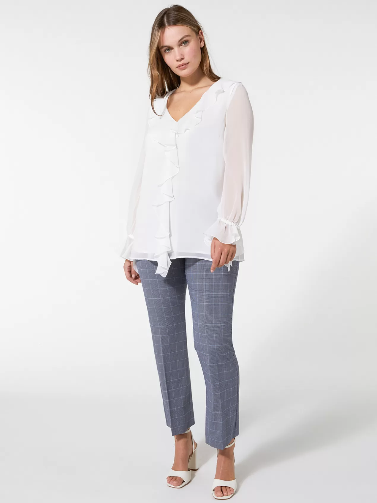 Shop Elena Mirò Blouse A Jabot Blanc