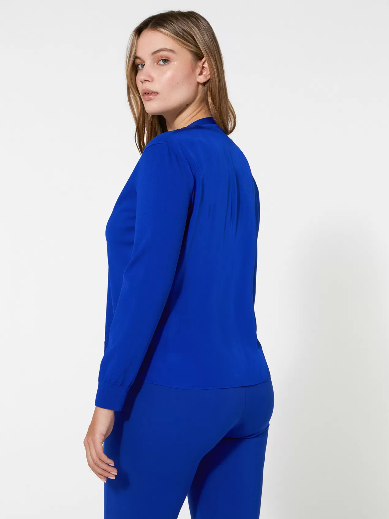 Store Elena Mirò Cardigan Court Dans Le Confort Viscose Bleuet