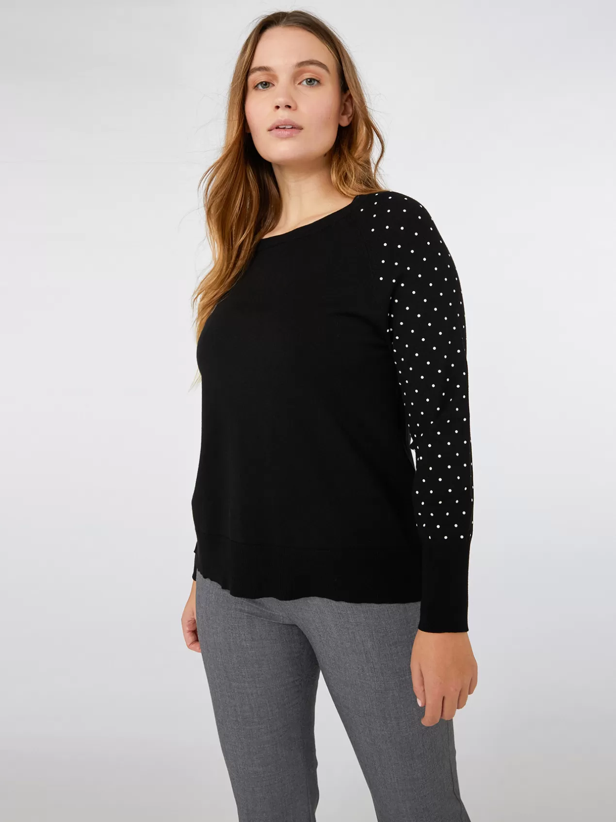 Hot Elena Mirò Pull Avec Applications Sur Les Manches Noir