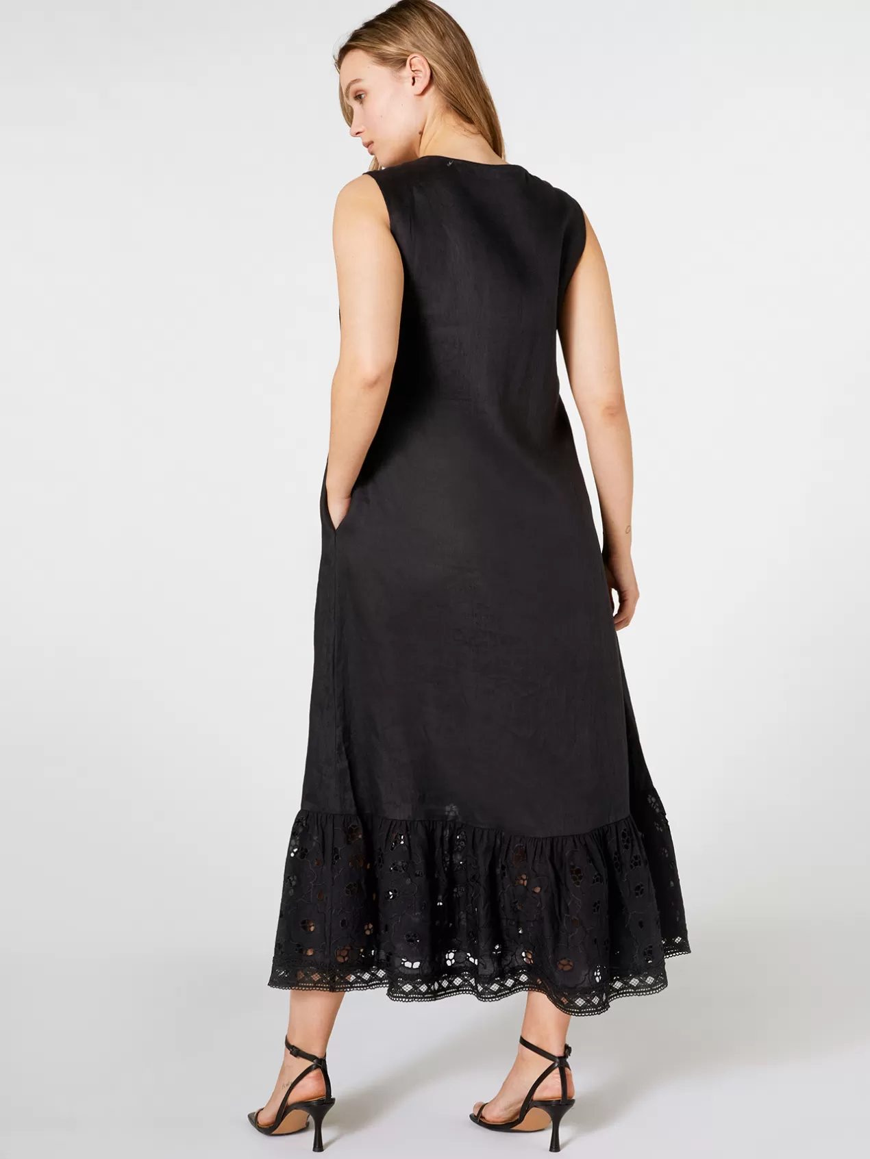 Best Sale Elena Mirò Robe Longue En Lin Brode Noir