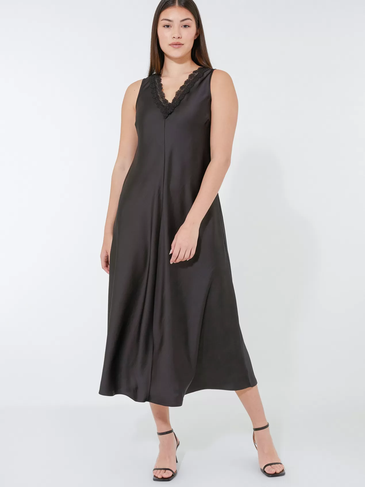 Online Elena Mirò Robe Longue En Satin Avec Dentelle Noir