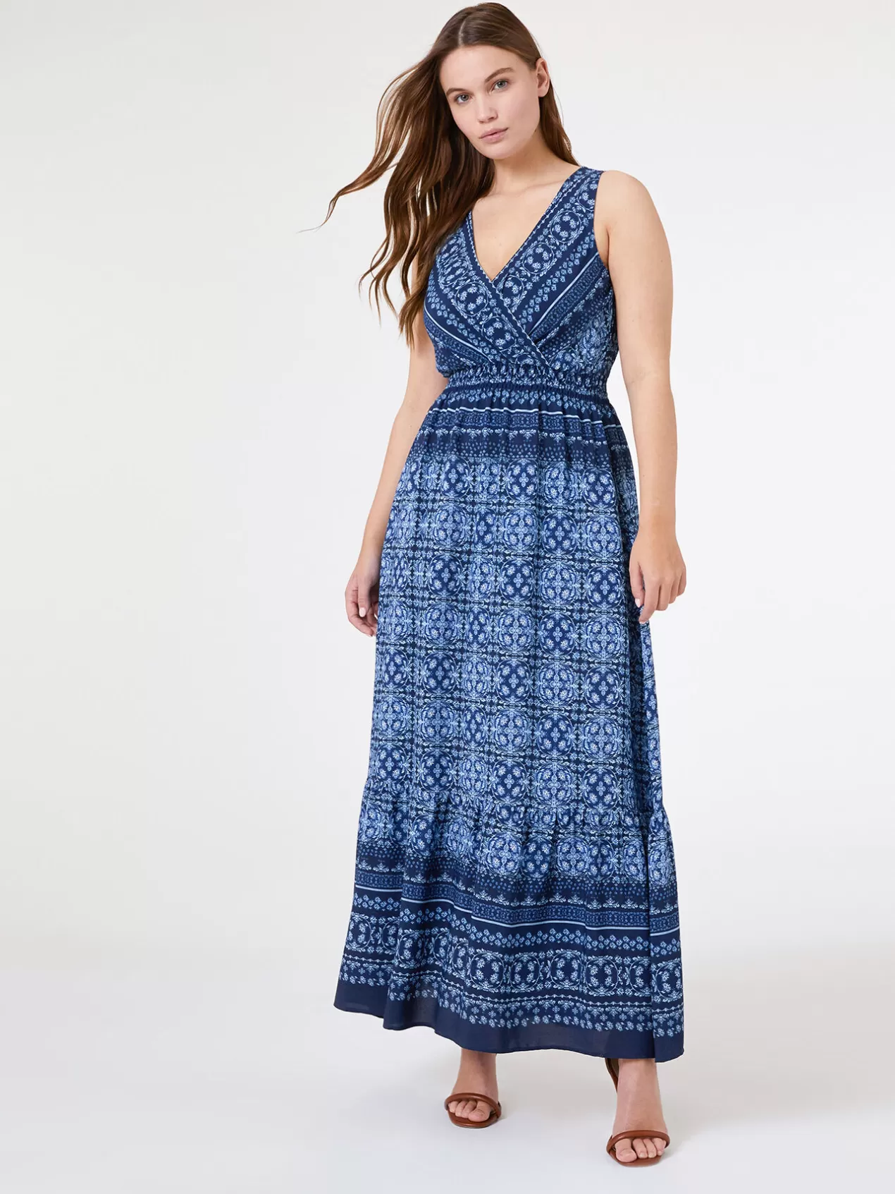 Shop Elena Mirò Robe Longue Imprimee Avec Bords Bleu